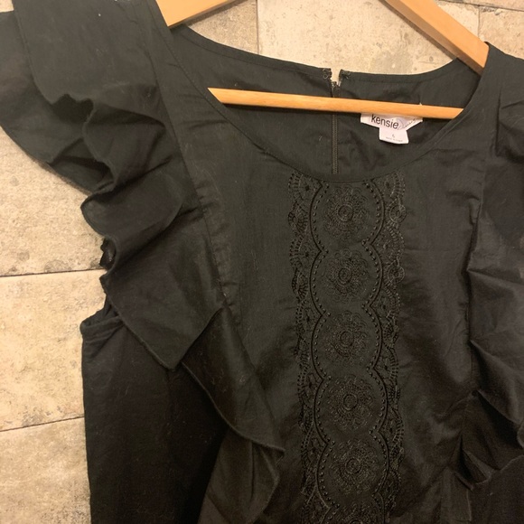 LBD Kenzie  Flutter Sleeve Ruffle Dress SZ6 - Picture 3 of 8